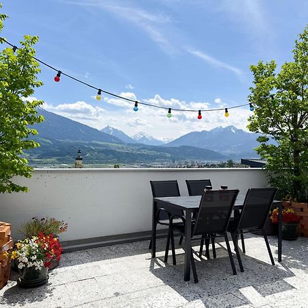 Апартаменты Sunny Mountain Loft - Terrace & Garden Таур Экстерьер фото
