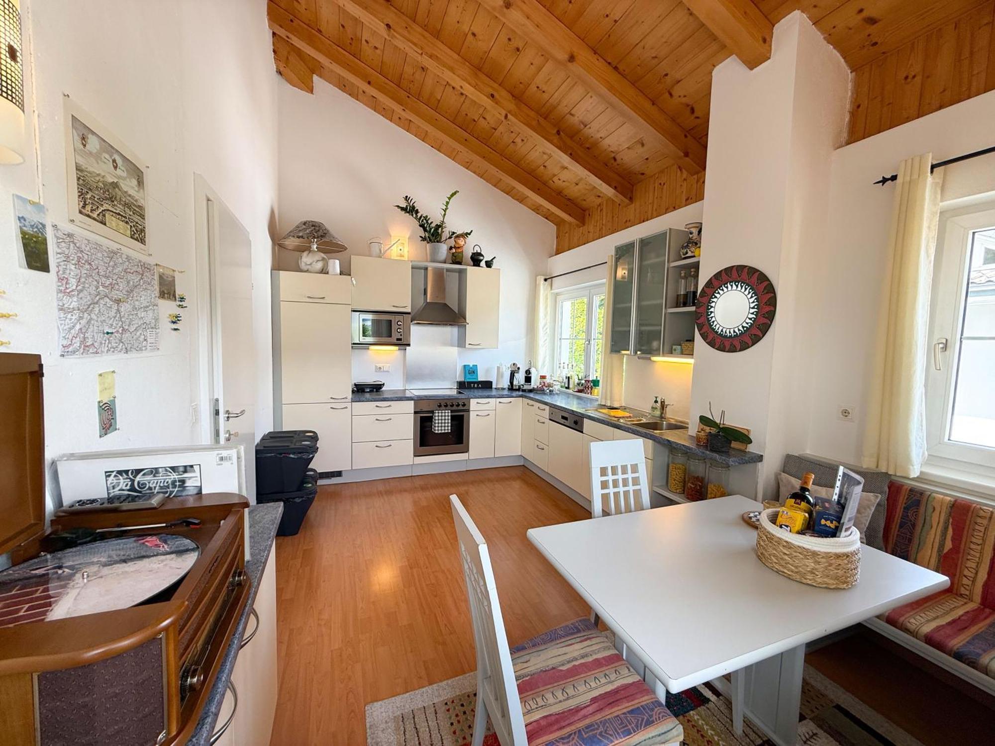 Апартаменты Sunny Mountain Loft - Terrace & Garden Таур Экстерьер фото